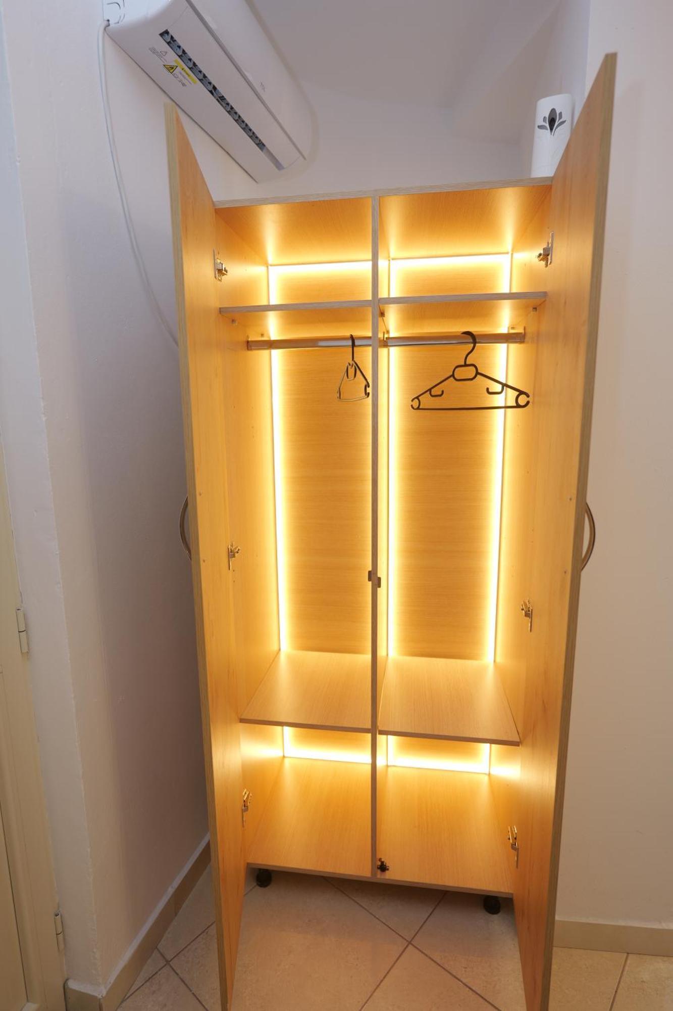 Golden Sleep Hostel شكودر المظهر الخارجي الصورة