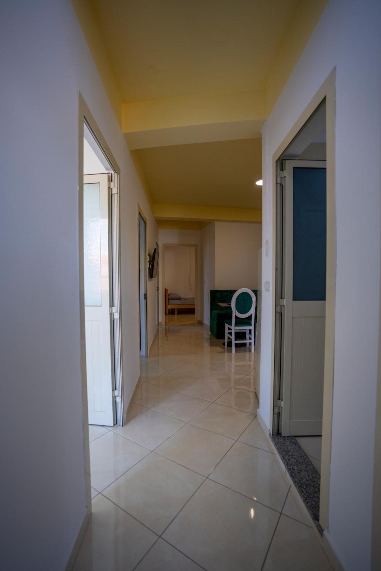 Golden Sleep Hostel شكودر المظهر الخارجي الصورة