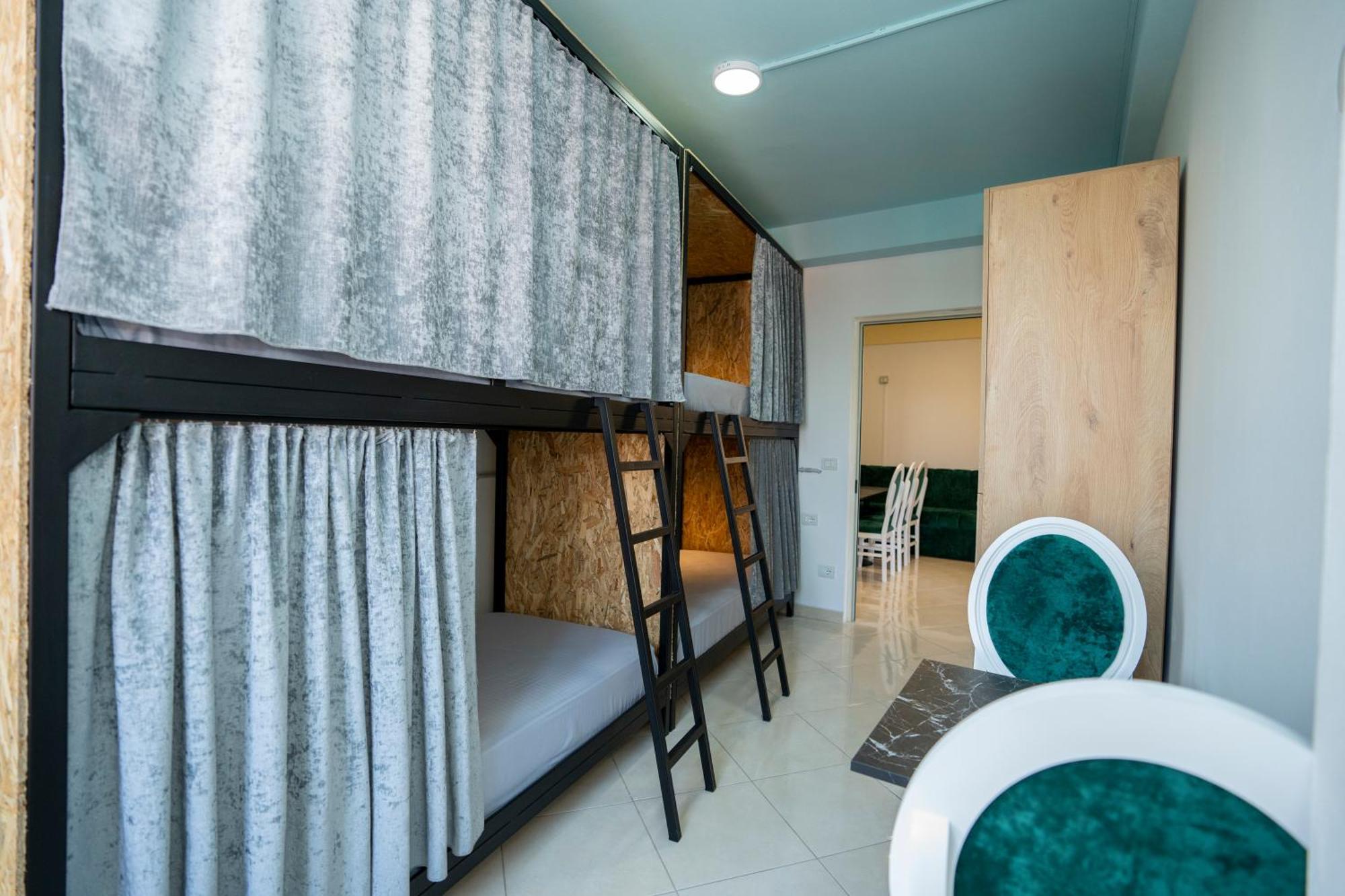 Golden Sleep Hostel شكودر المظهر الخارجي الصورة